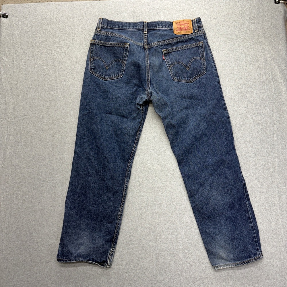 Levi Strauss 505 Regular Fit Dark Wash Denim Jeans Mens W36 L30 - Picture 4 of 7